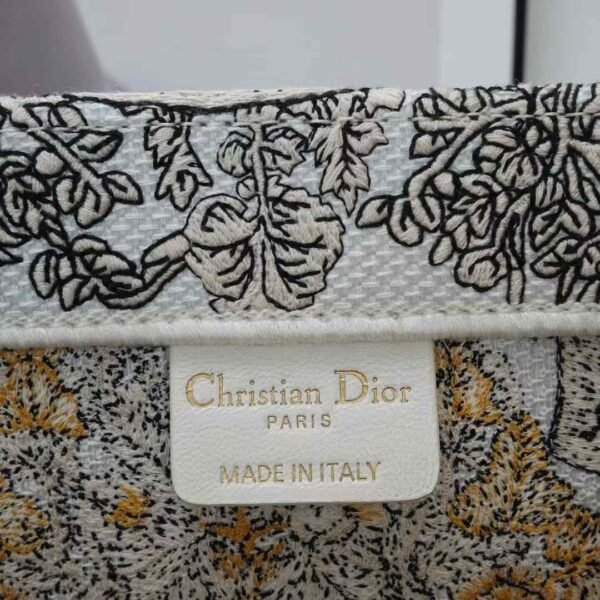 Medium Dior Book Tote