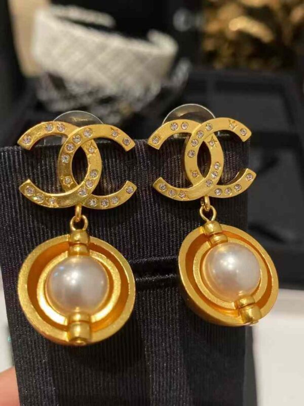 CHANEL Earrings
