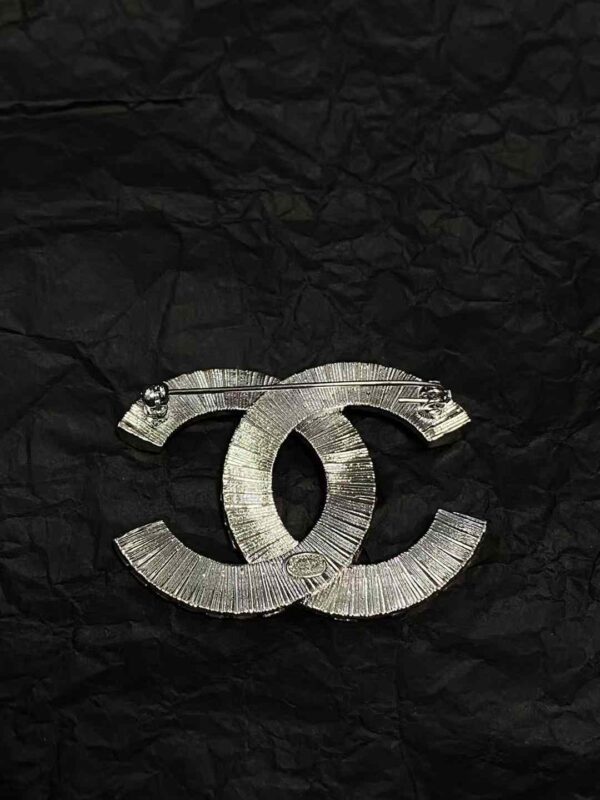 CHANEL Brooch