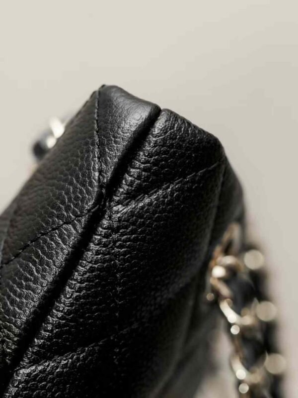 CHANEL MINI SHOPPING BAG