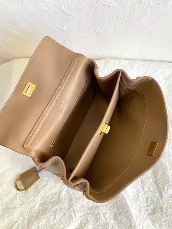 BALENCIAGA Women's Rodeo  Handbag in Latte