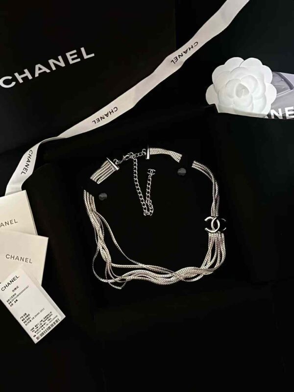 CHANEL Necklace13