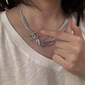 CHANEL Necklace13