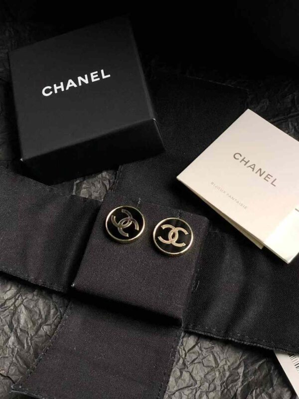 CHANEL  Earrings