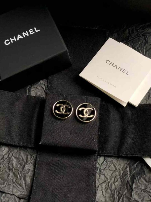 CHANEL  Earrings
