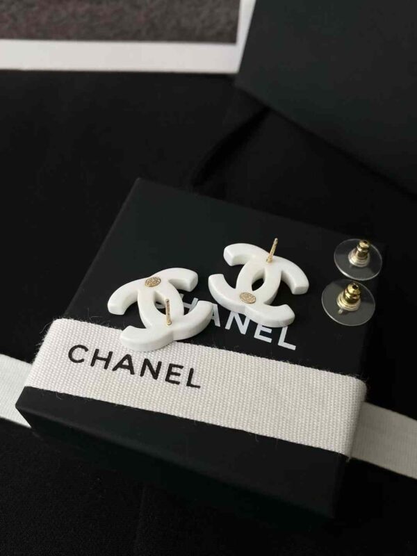 CHANEL  Earrings