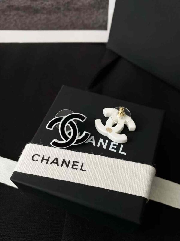 CHANEL  Earrings