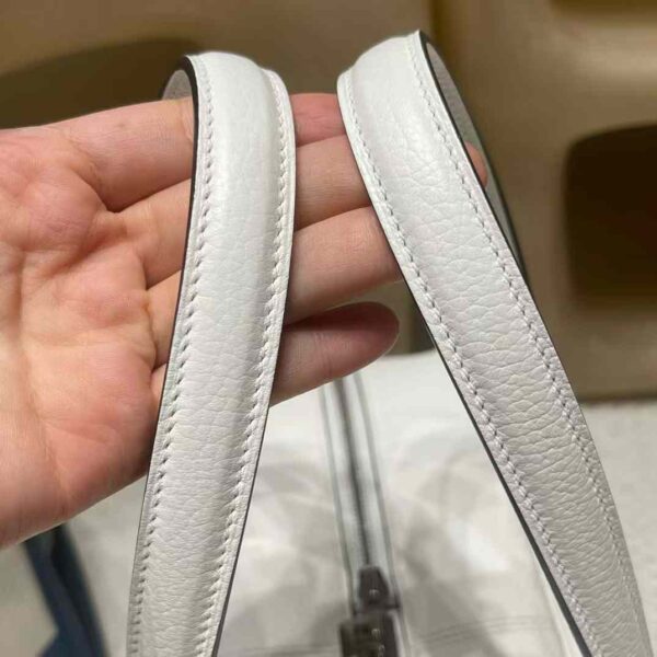 HERMES VICTOIA BAG Color 01