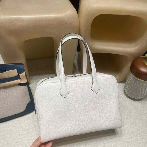 HERMES VICTOIA BAG Color 01