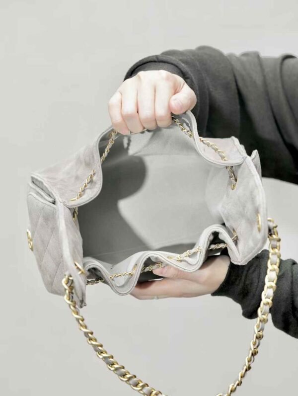 CHANEL 25 BAGS