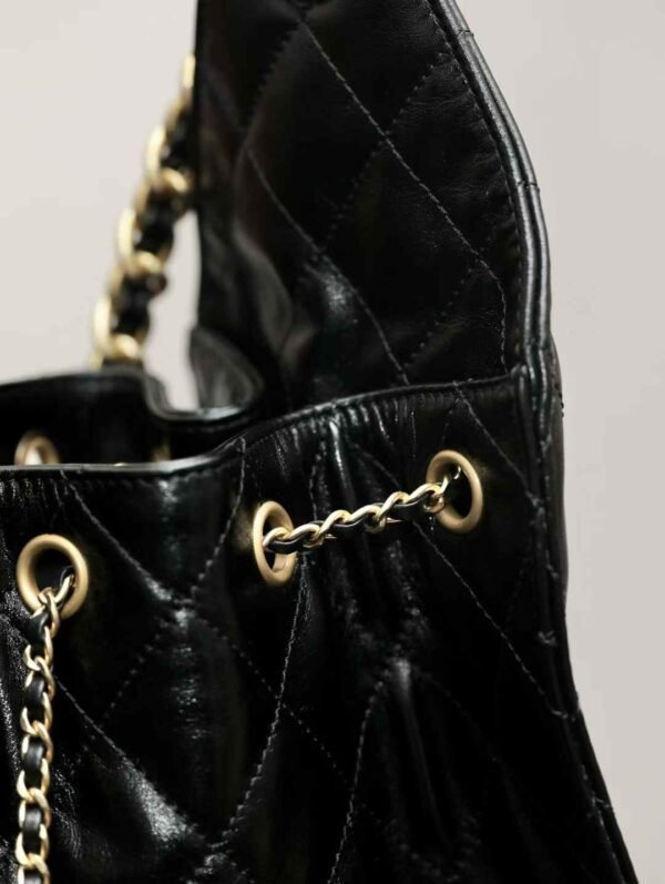 CHANEL 25 BAGS