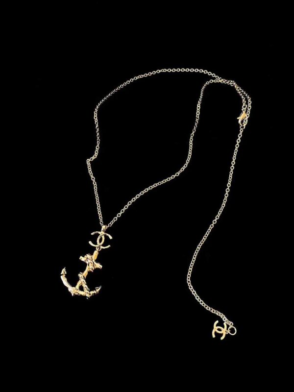CHANEL Necklace