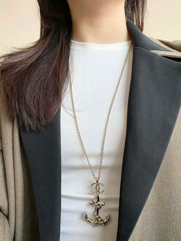 CHANEL Necklace