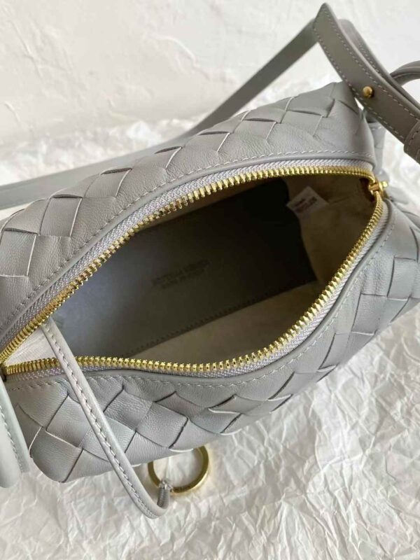 BOTTEGA VENETA  Loop Top Handle