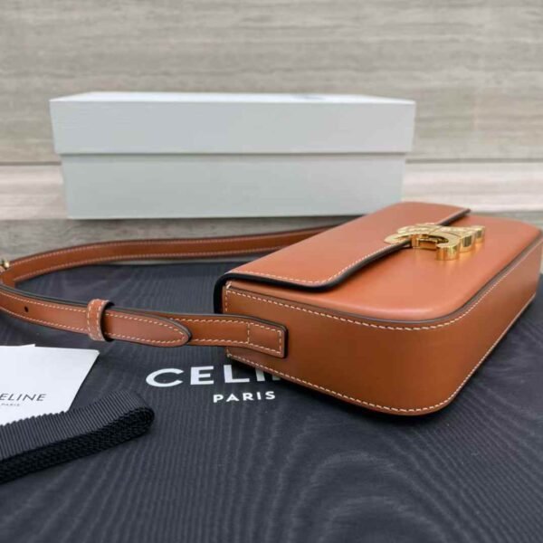 CELINE SHOULDER BAG CLAUDE in Natural Calfskin