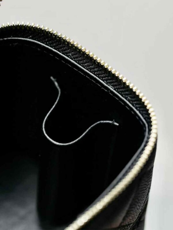 CHANEL box bag