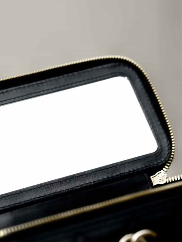 CHANEL box bag