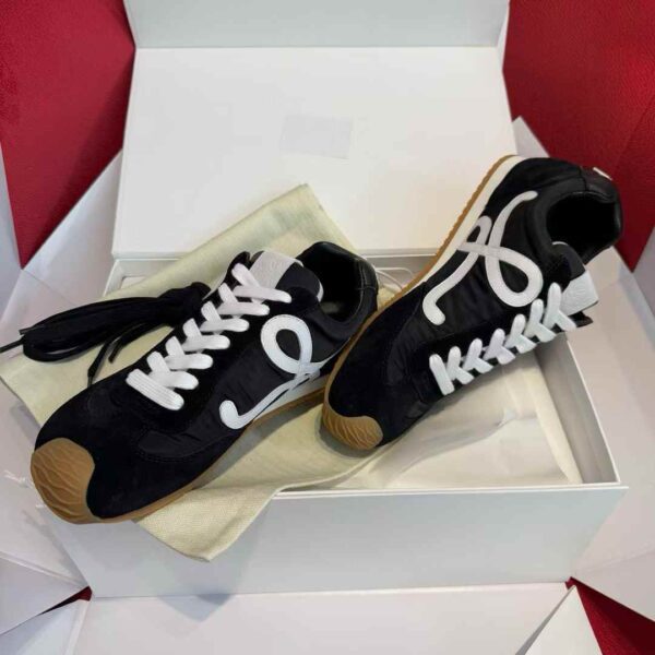 LOEWE Sneakers