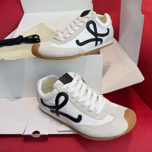 LOEWE Sneakers
