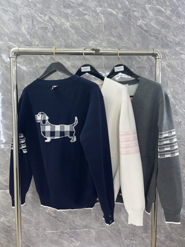 THOM BROWNE  Classic puppy knitted cardigan