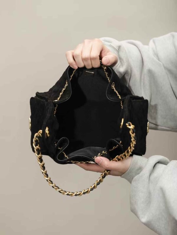 CHANEL 25 BAGS