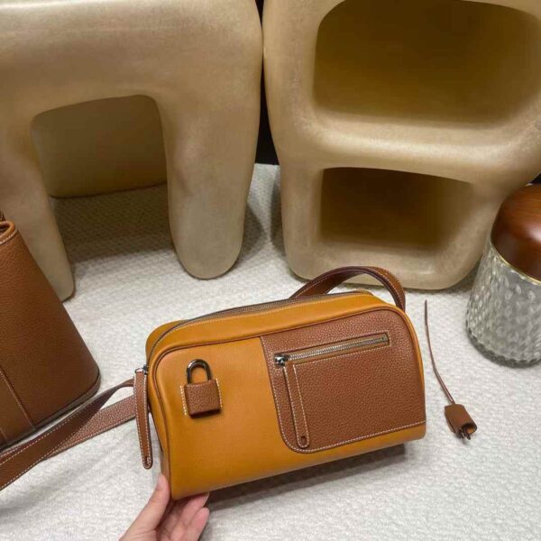 HERMES NOUVEAU ON BODY