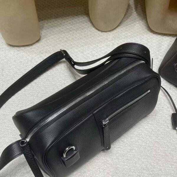 HERMES NOUVEAU ON BODY