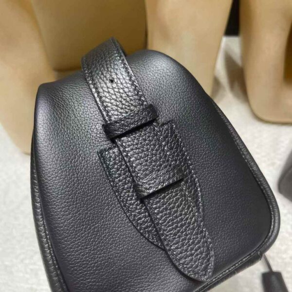 HERMES NOUVEAU ON BODY