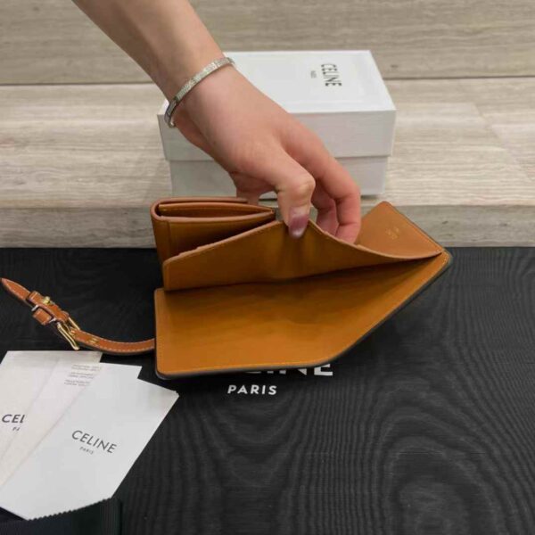 CELINE ACCORDEON CARD HOLDER IN SUPPLE GRAINED CALFSKIN