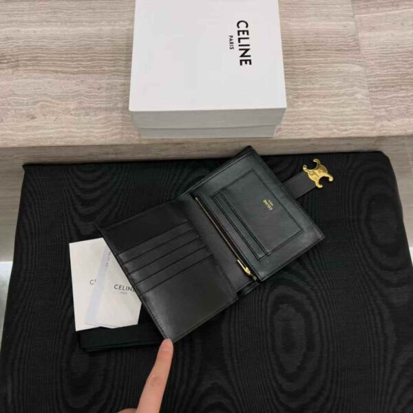 CELINE ACCORDEON CARD HOLDER IN SUPPLE GRAINED CALFSKIN