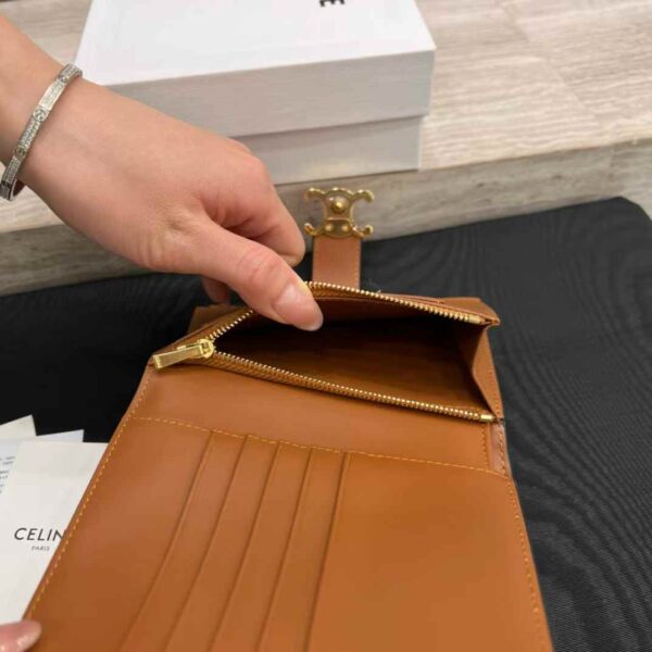 CELINE ACCORDEON CARD HOLDER IN SUPPLE GRAINED CALFSKIN