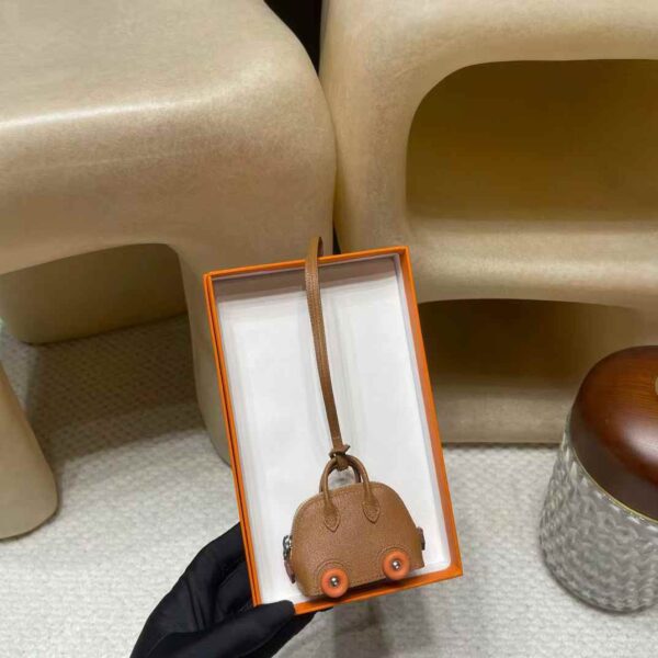 Contact customer service before placing an order for color