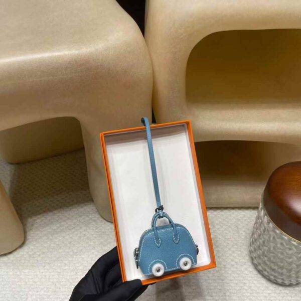 Contact customer service before placing an order for color