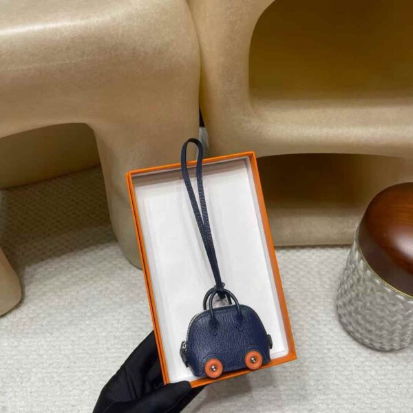 Contact customer service before placing an order for color