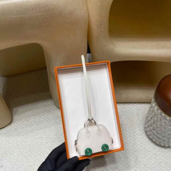 Contact customer service before placing an order for color