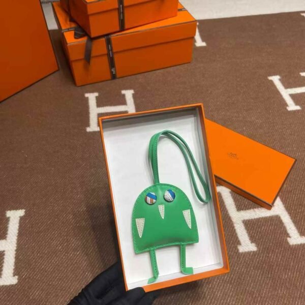 HERMES Hanging jewelry(Contact customer service to confirm the color before placing an order)
