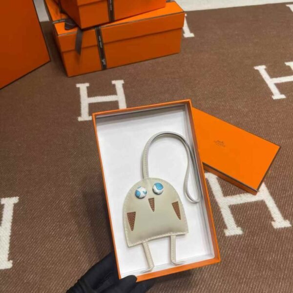HERMES Hanging jewelry(Contact customer service to confirm the color before placing an order)