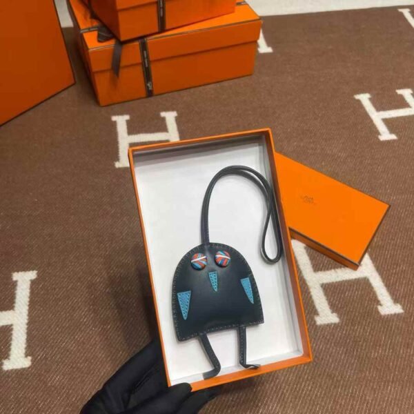 HERMES Hanging jewelry(Contact customer service to confirm the color before placing an order)