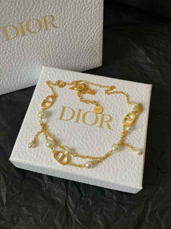DIOR  Necklace