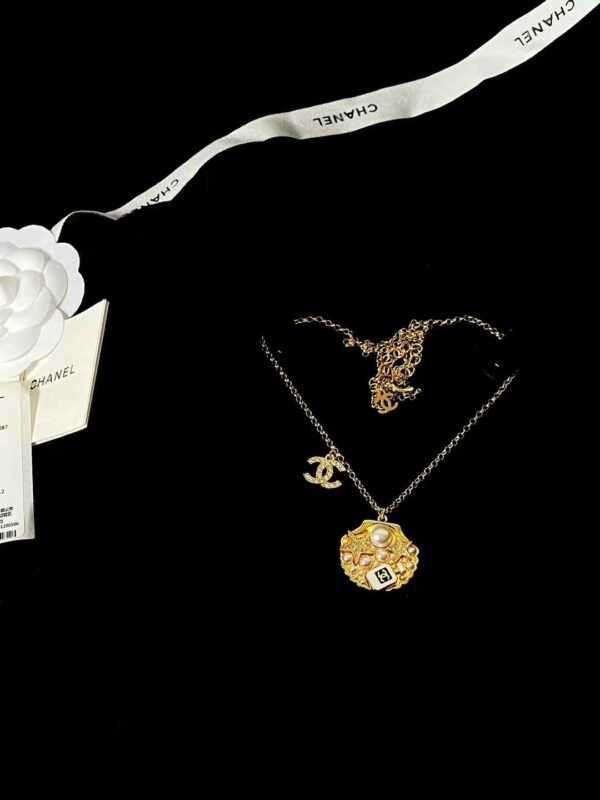CHANEL Necklace