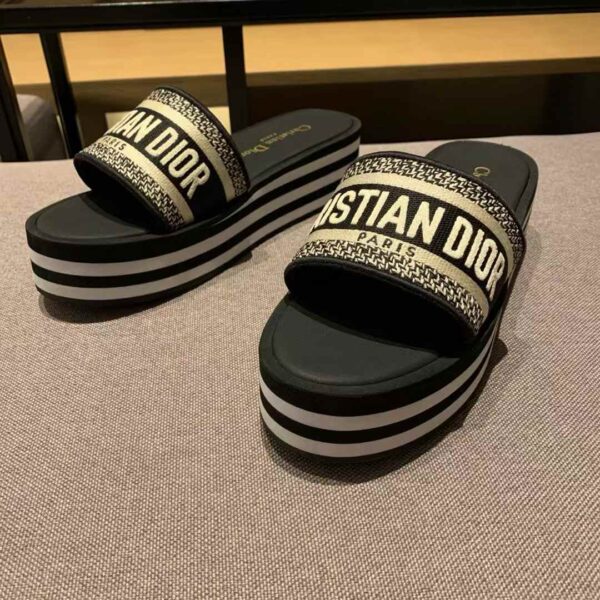 DIOR Platform sandals