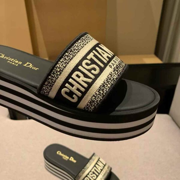 DIOR Platform sandals