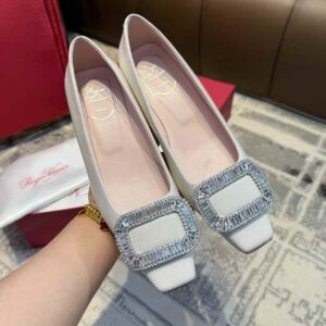 ROGER VIVIER Classic high heels