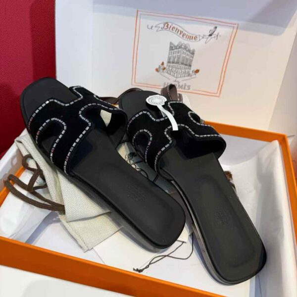 HERMES Sandals