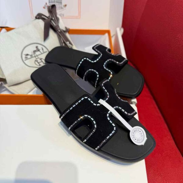 HERMES Sandals