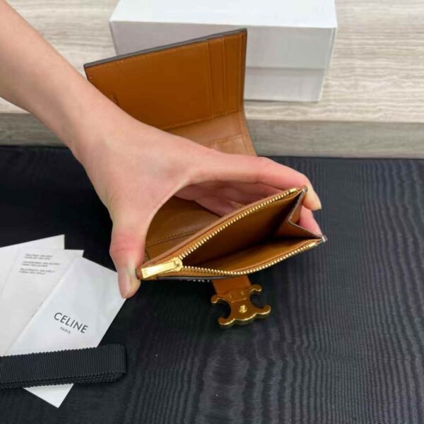 CELINE FINE WALLET CELINE VICTOIRE IN SUPPLE GRAINED CALFSKIN