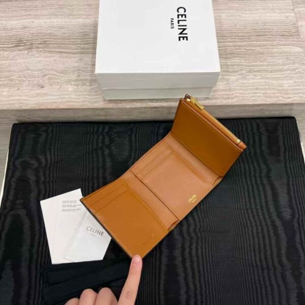 CELINE FINE WALLET CELINE VICTOIRE IN SUPPLE GRAINED CALFSKIN
