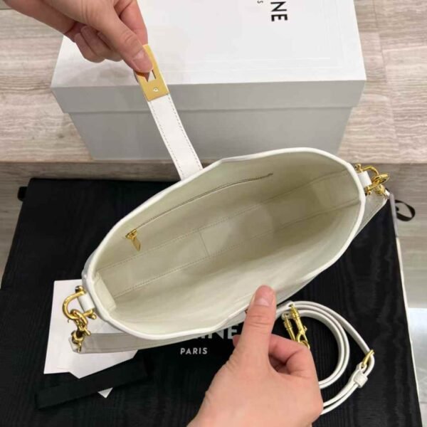 CELINE SMALL CAMILLE 16 SOFT BAG IN SMOOTH CALFSKIN