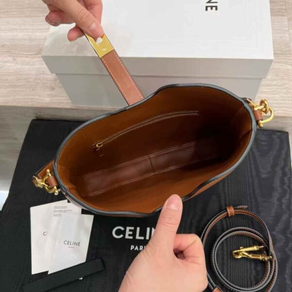 CELINE SMALL CAMILLE 16 SOFT BAG IN SMOOTH CALFSKIN