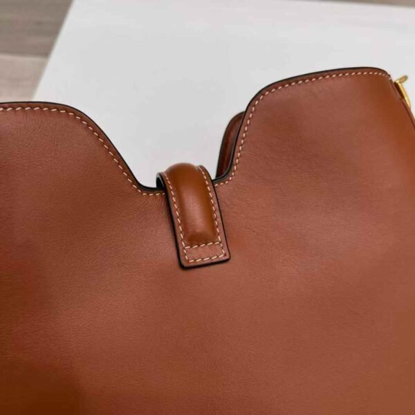 CELINE SMALL CAMILLE 16 SOFT BAG IN SMOOTH CALFSKIN